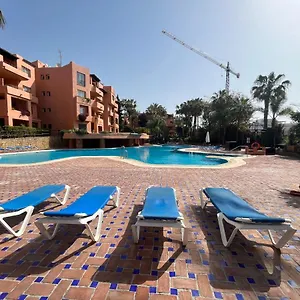 https://puente-romano-oasis-de-marbellapuerto-banus.1costadelsol.com