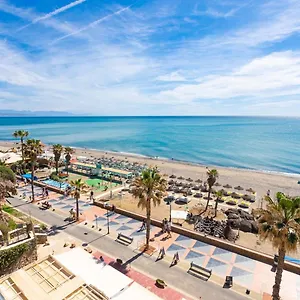 https://top2stay-la-roca.hotelsinnerja.org